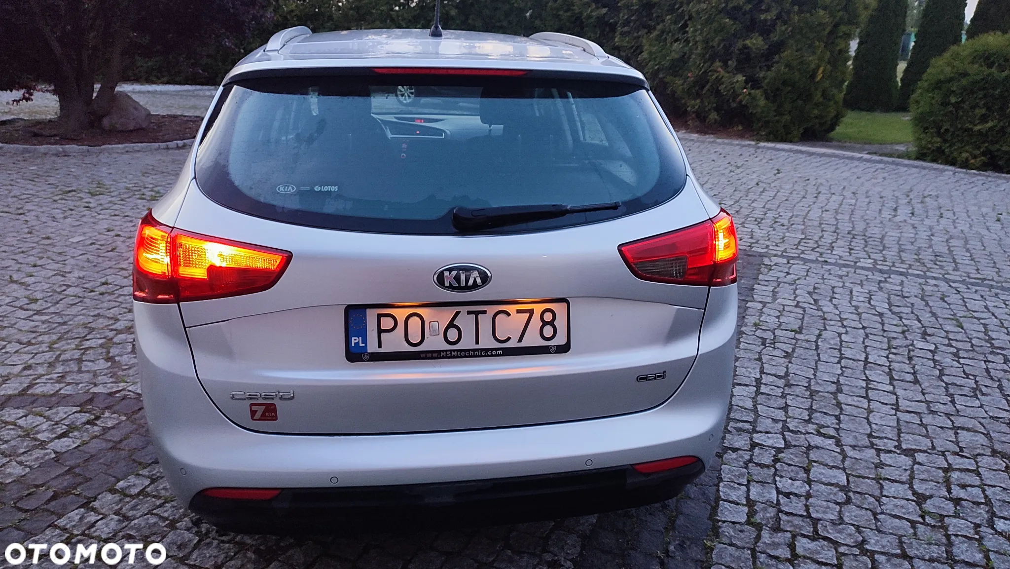 Kia Ceed Cee'd 1.4 CRDi M - 10