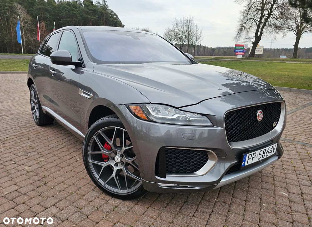 Jaguar F-Pace S AWD - 2