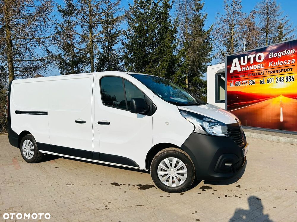 Renault TRAFIC - 2