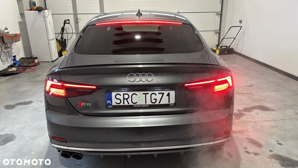 Audi S5 Coupé - 5
