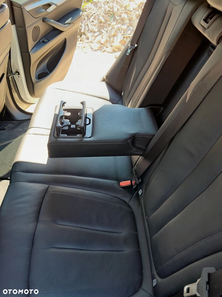 BMW X5 xDrive40d Sport-Aut - 23