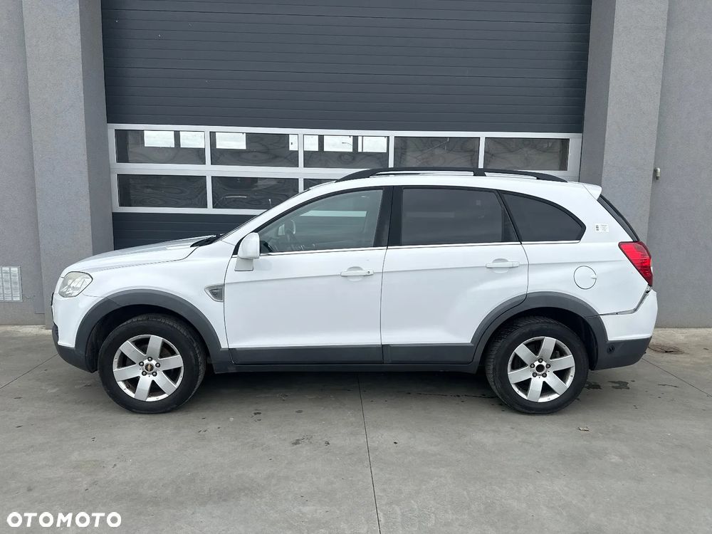 Chevrolet Captiva - 11