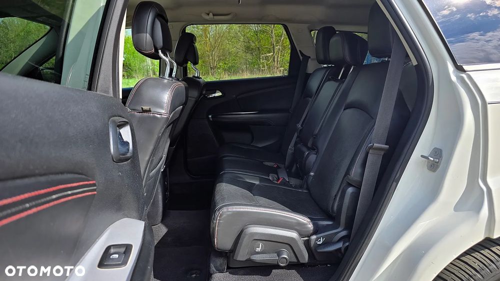 Dodge Journey 2.7 V6 R/T - 15
