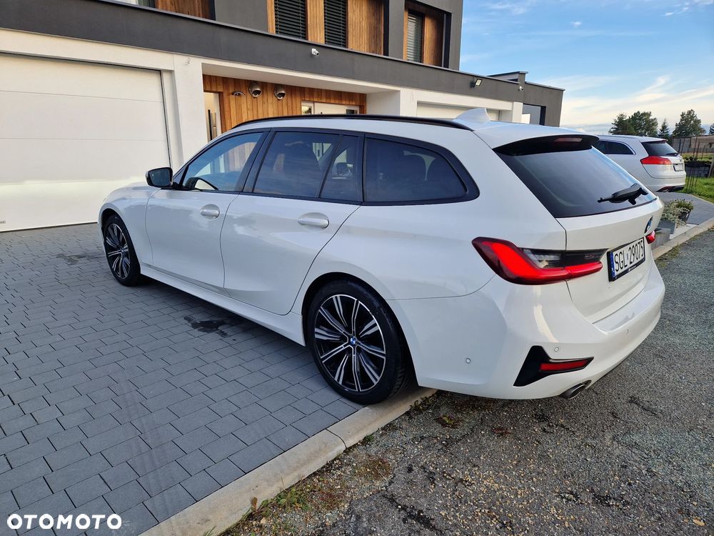 BMW Seria 3 318d Sport Line - 5