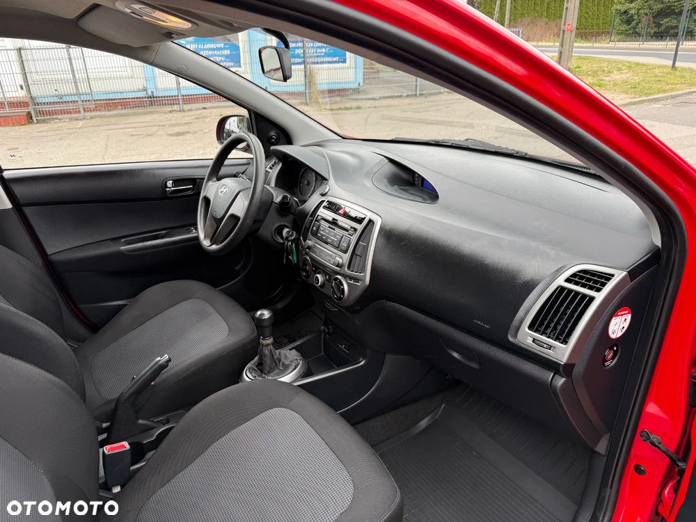 Hyundai i20 1.25 Classic + - 23