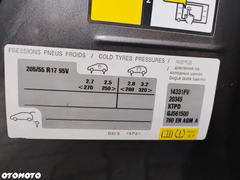 Citroën C4 Grand Picasso 2.0 BlueHDi Exclusive - 26