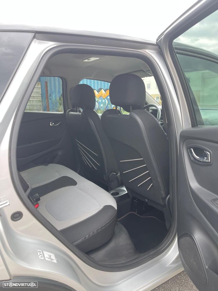 Renault Captur 0.9 TCE - 10