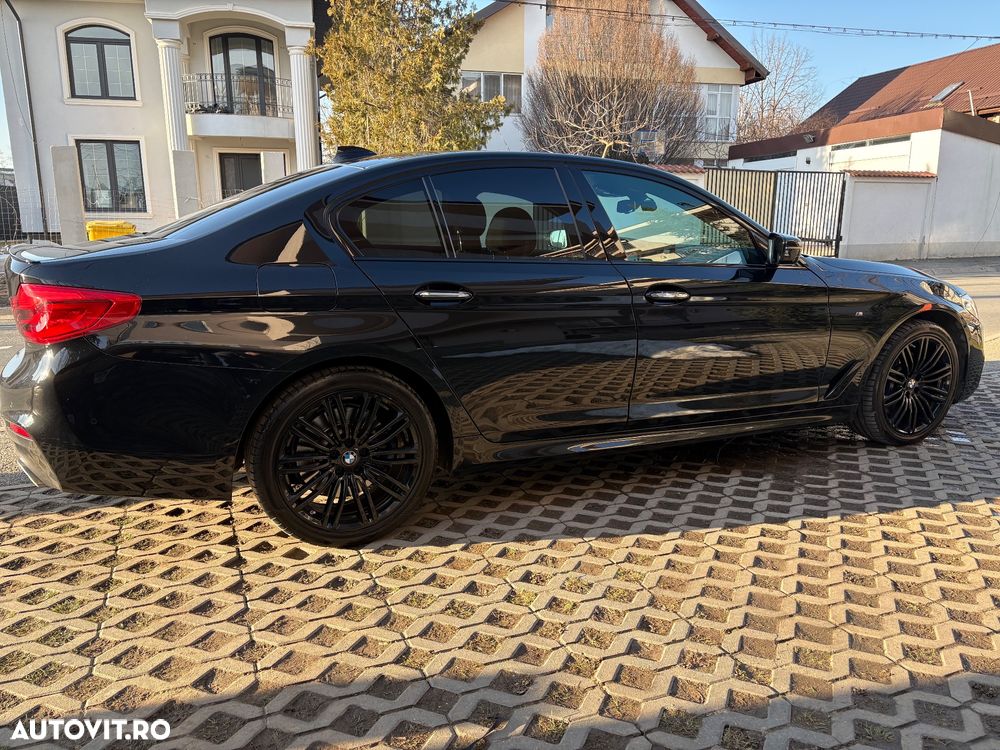 BMW Seria 5 530d xDrive AT - 3