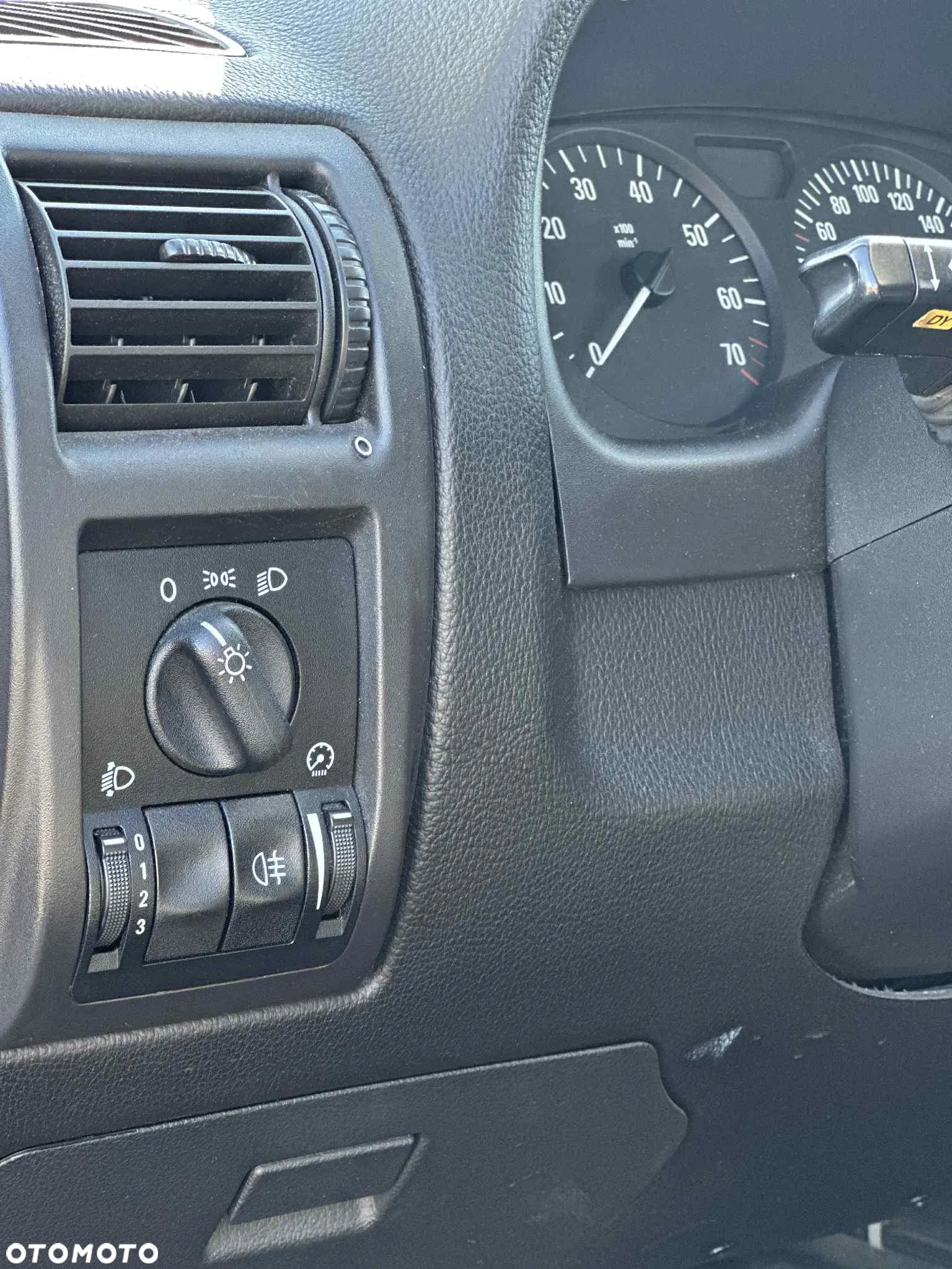 Opel Astra II 1.4 Start - 11