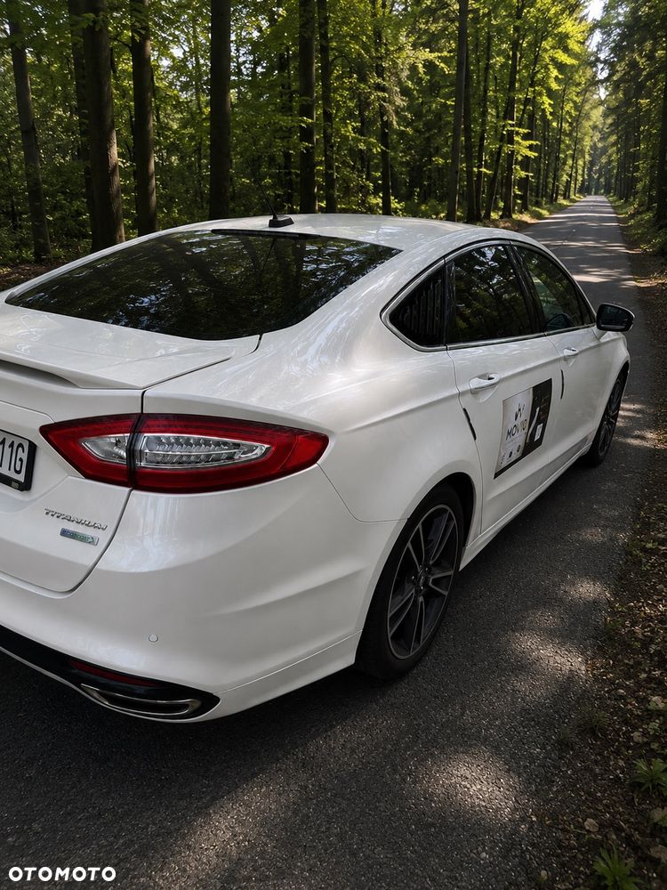 Ford Fusion - 3