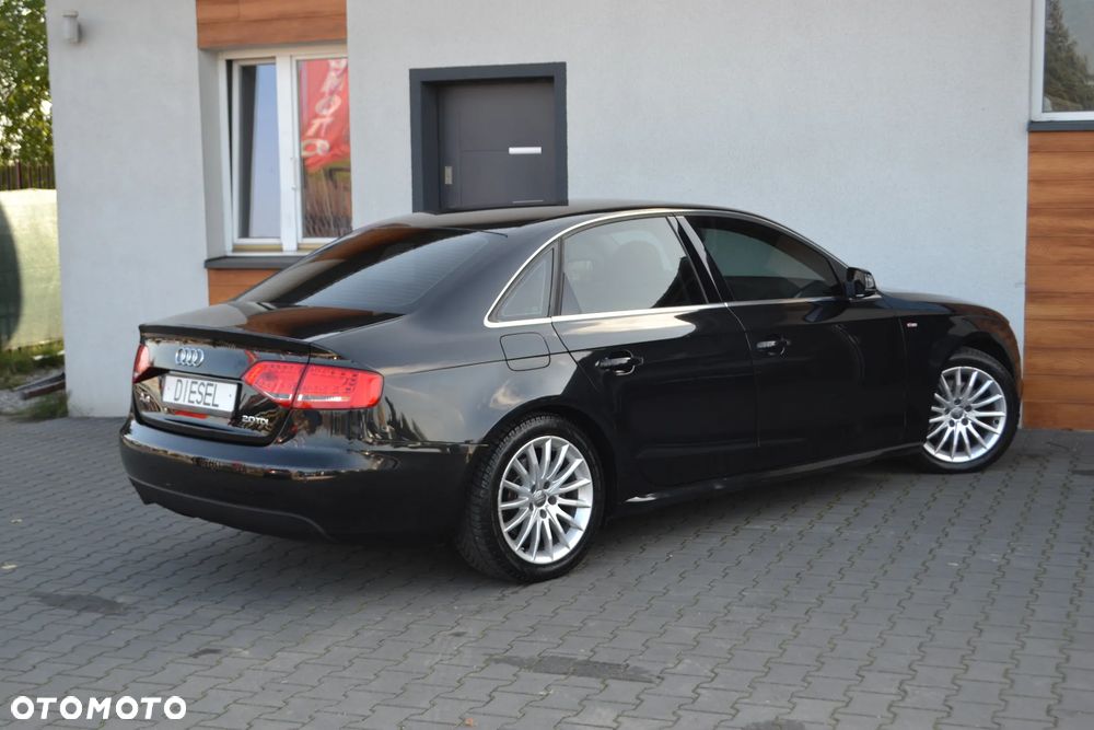 Audi A4 2010 photo 4