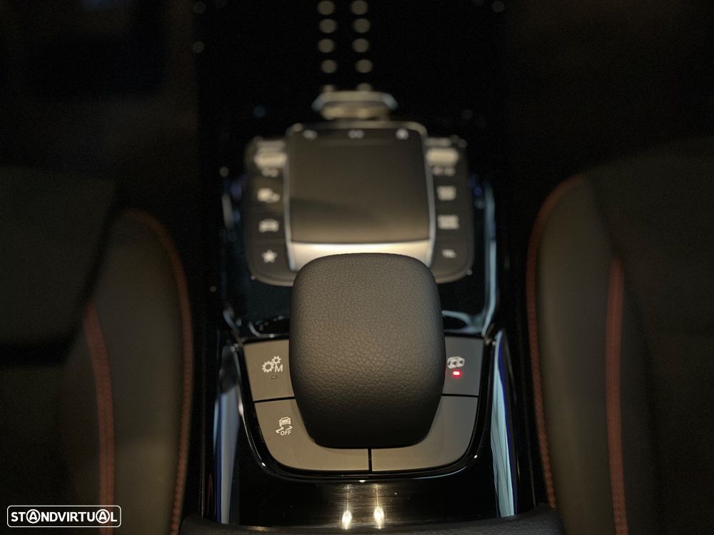 Mercedes-Benz CLA 45 AMG S Shooting Brake 4Matic+ - 28