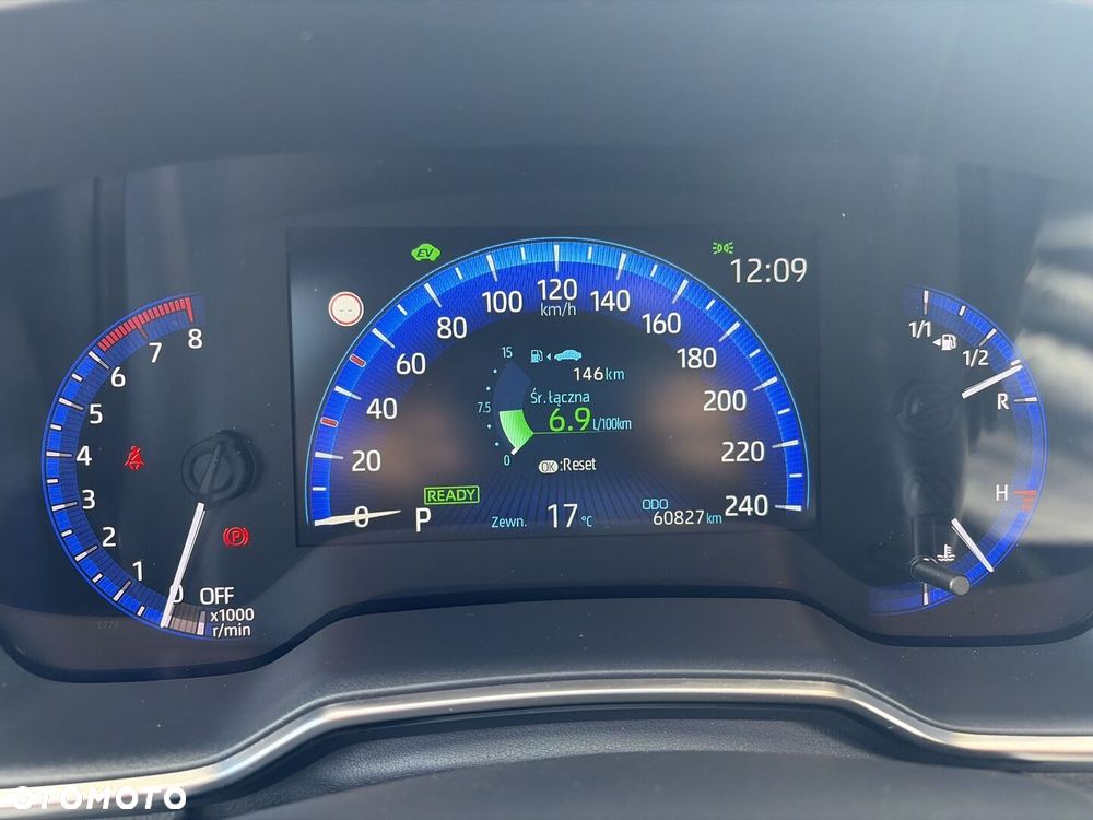 Toyota Corolla 2.0 Hybrid Comfort - 19