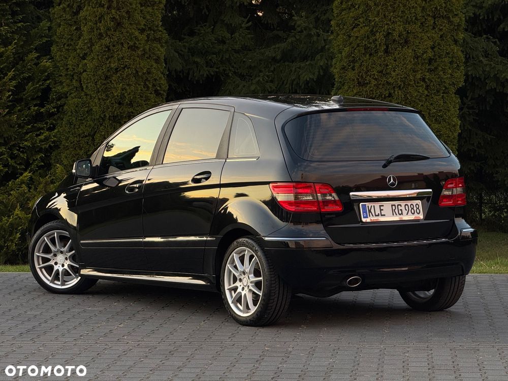 Mercedes-Benz Klasa B 180 BlueEFFICIENCY SPORT EDITION - 13