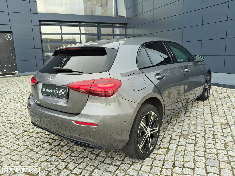 Mercedes-Benz A 250 e - 17