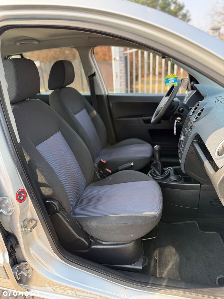 Ford Fusion 1.4 Elegance - 9