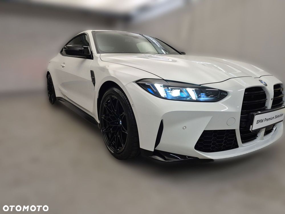 BMW M4 Competition M xDrive - 22