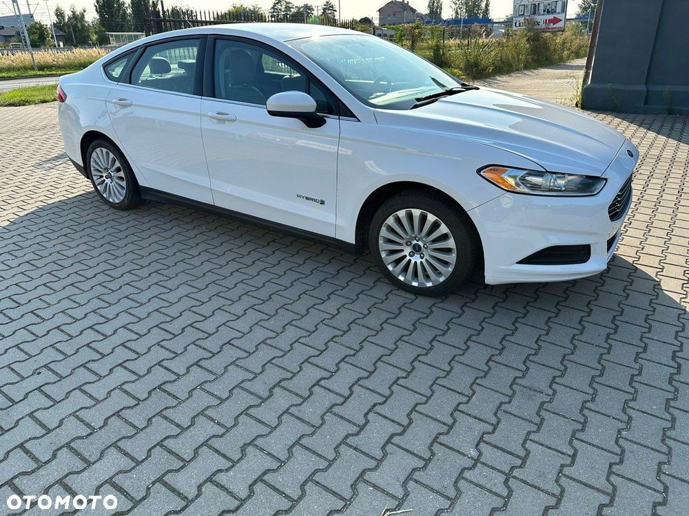 Ford Fusion - 6