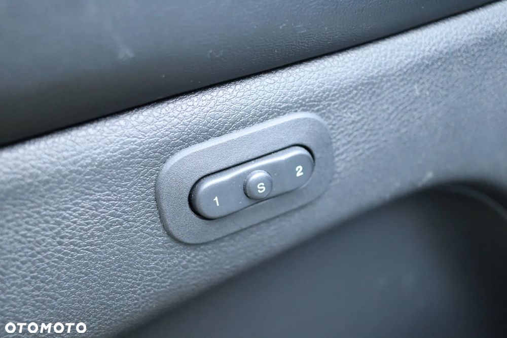 Dodge Durango - 35