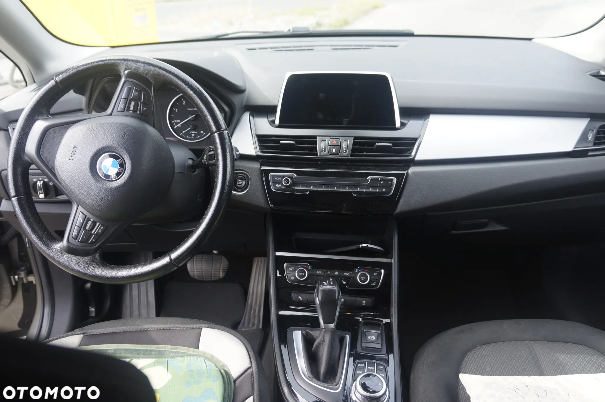 BMW Seria 2 216d Active Tourer - 6