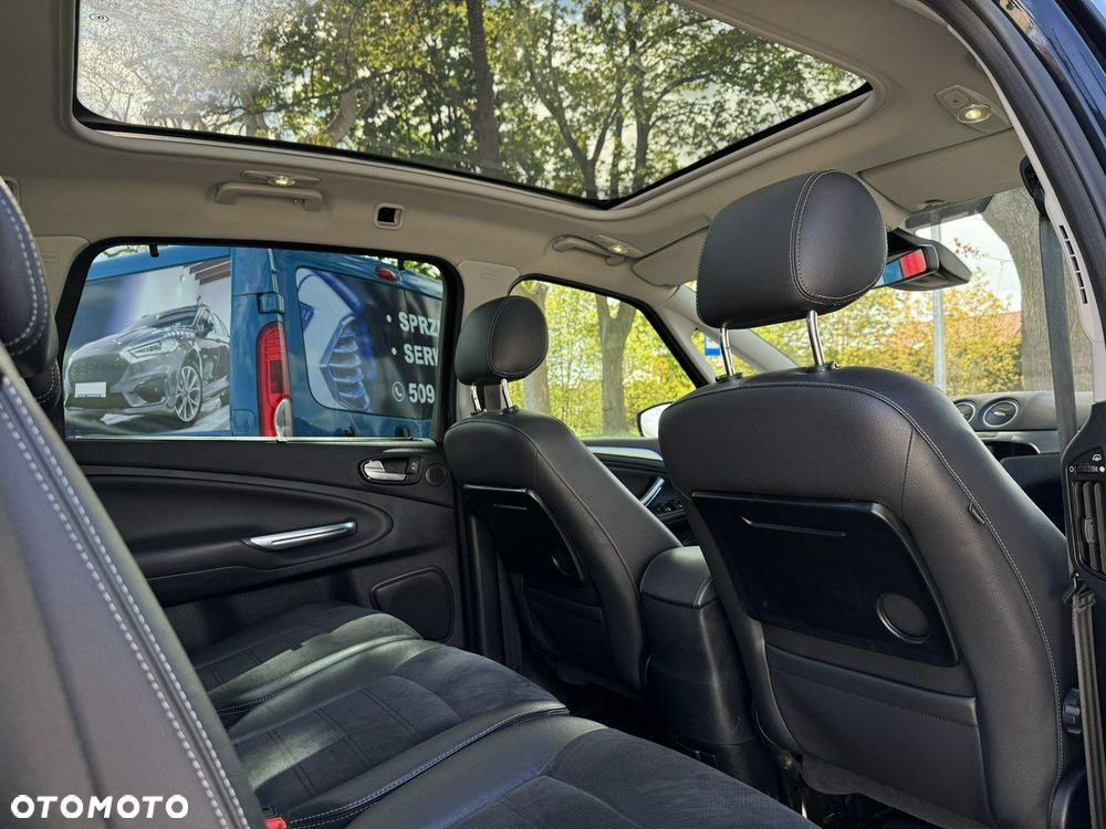 Ford S-Max 2.0 TDCi DPF Titanium X - 30