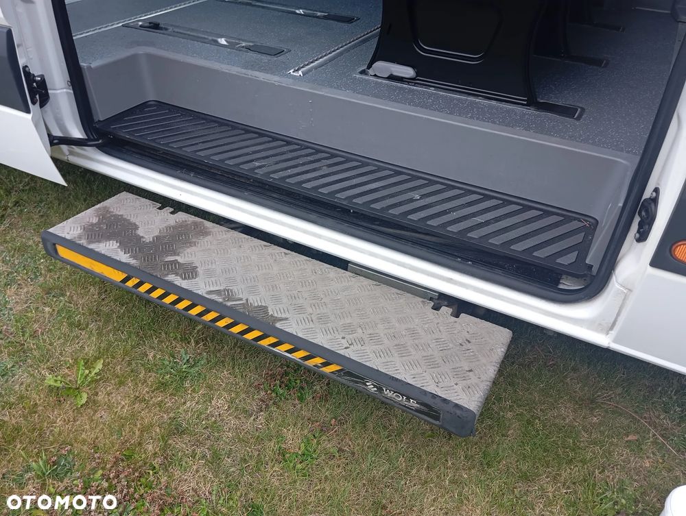 Volkswagen Crafter - 17