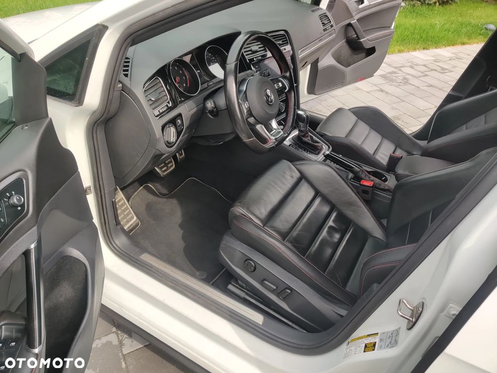 Volkswagen Golf GTI 2.0 TSI OPF DSG Performance - 25
