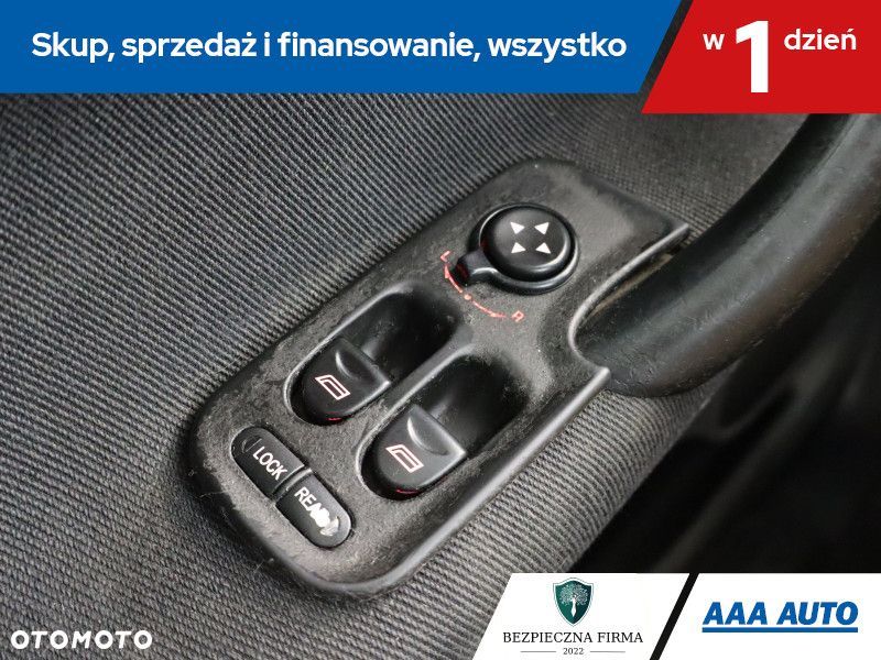 Alfa Romeo 147 - 18