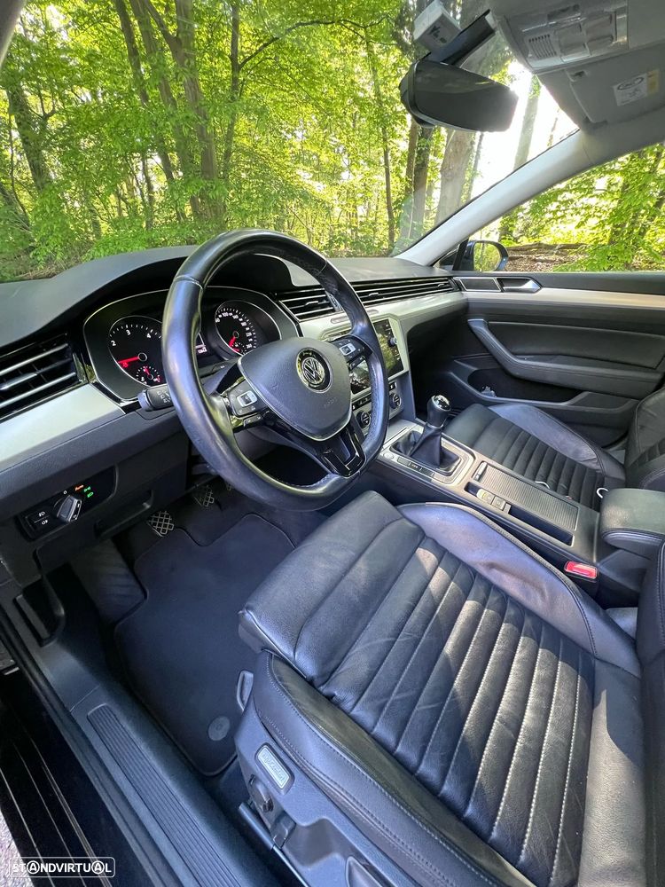 VW Passat 1.6 TDI Confortline - 10