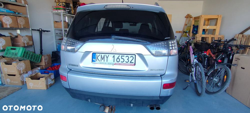Mitsubishi Outlander 2.2 DID Instyle - 20