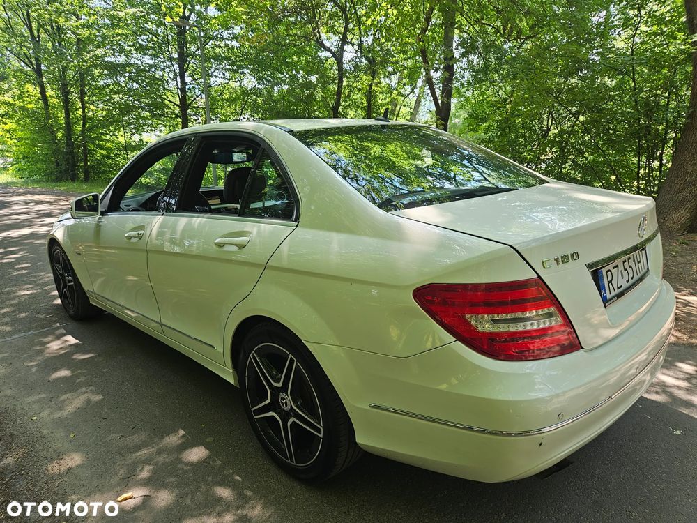Mercedes-Benz Klasa C - 36