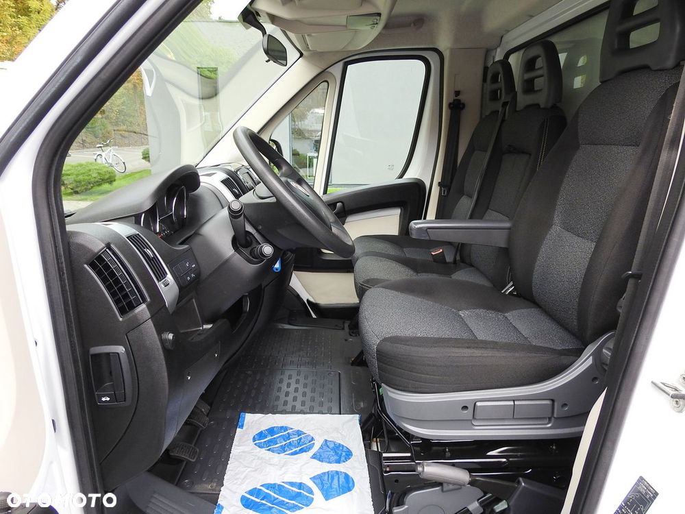 Fiat DUCATO KONTENER WINDA 8 PALET TEMPOMAT NAWIGACJA KLIMATYZACJA LEDY  130KM - 27