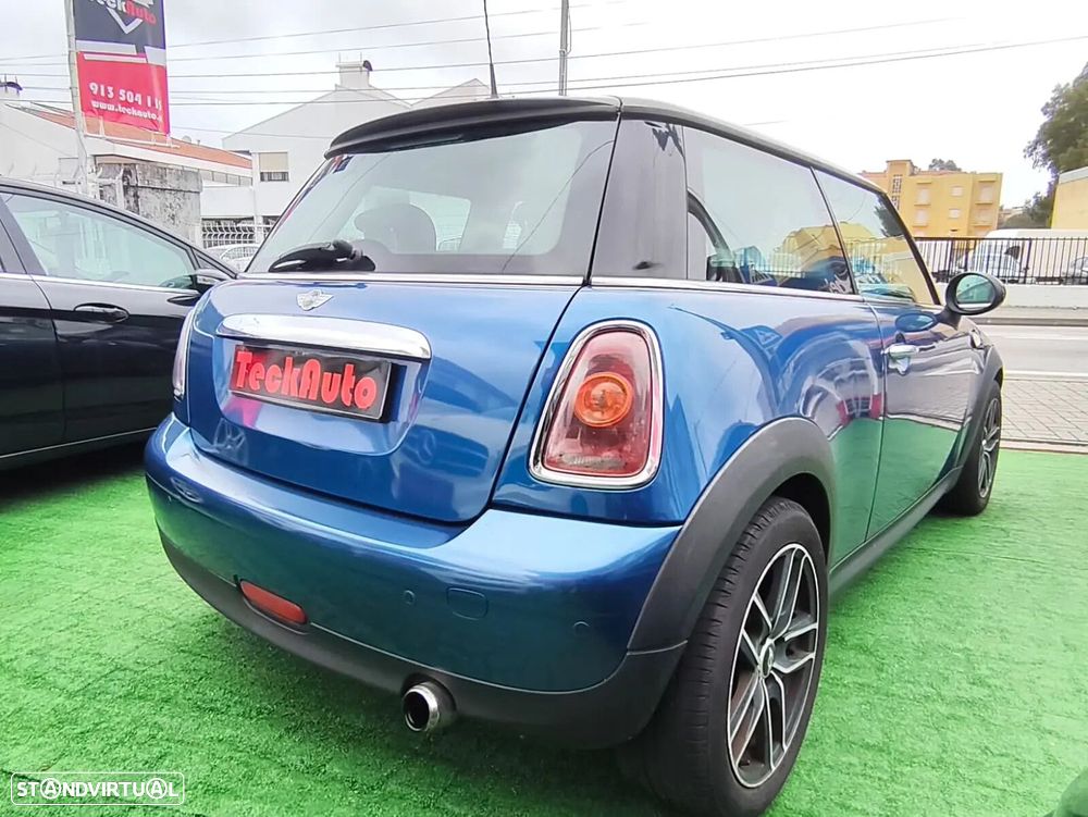 MINI 3 Portas - 8