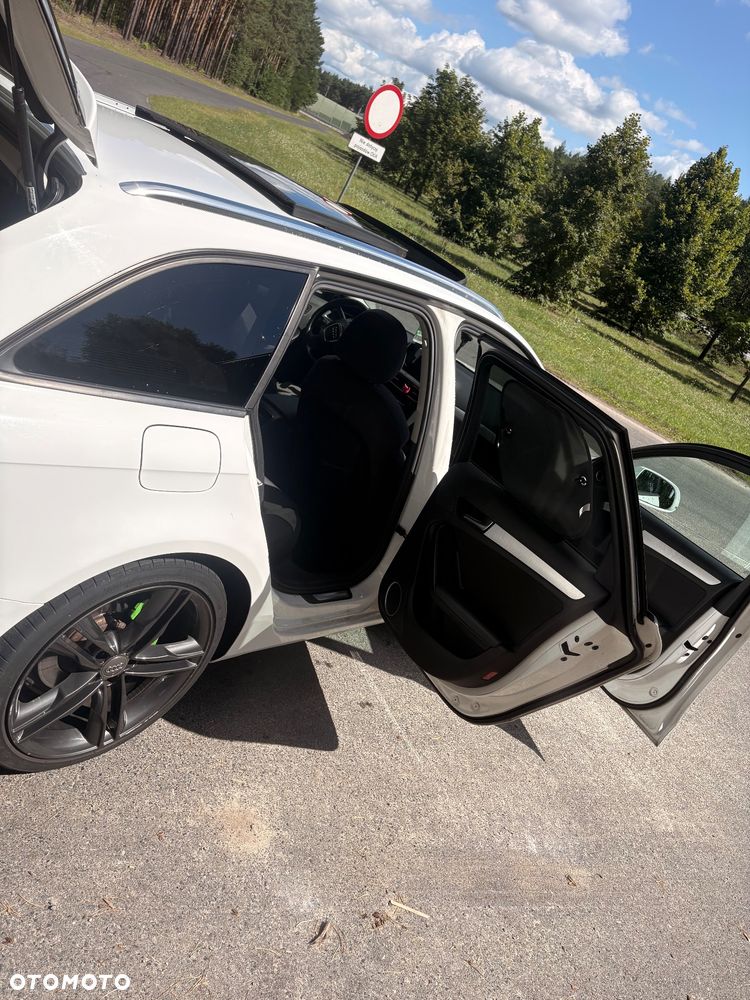 Audi A4 Avant 2.0 TDI - 14