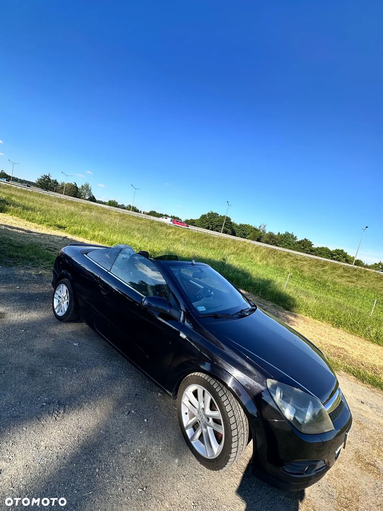 Opel Astra 1.9 CDTI Cosmo - 2