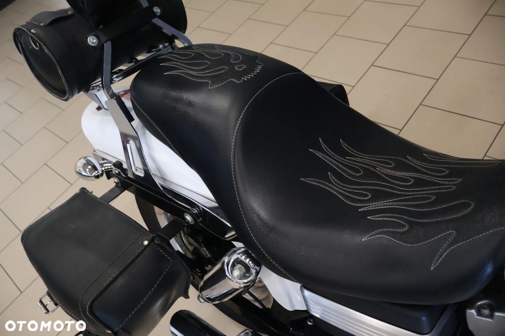 Harley-Davidson Dyna Fat Bob - 15