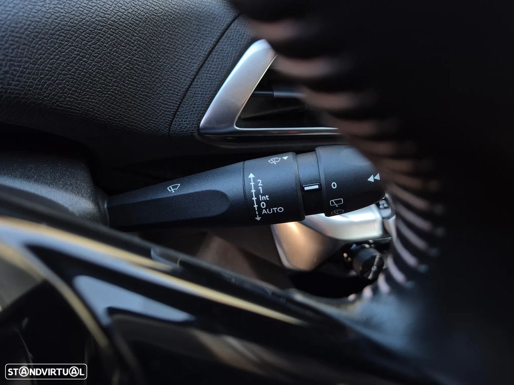 Peugeot 3008 1.5 BlueHDi Active Pack - 33