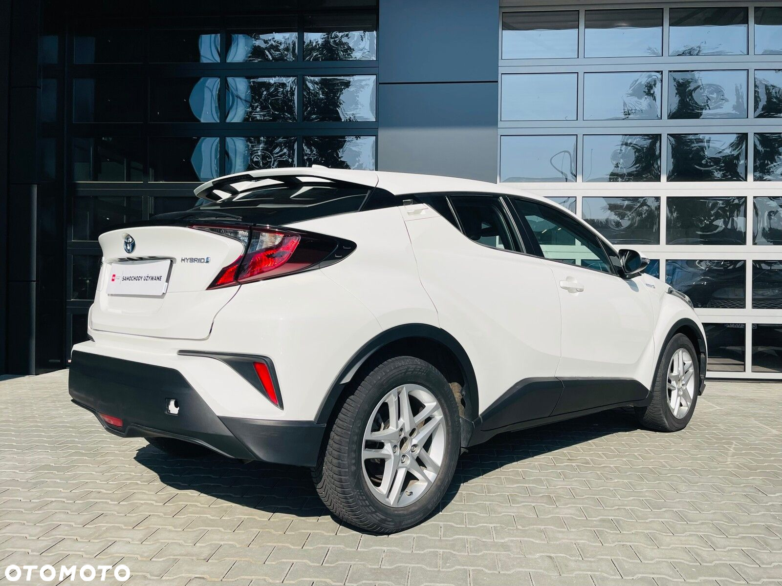 Toyota C-HR 1.8 Hybrid Premium - 6