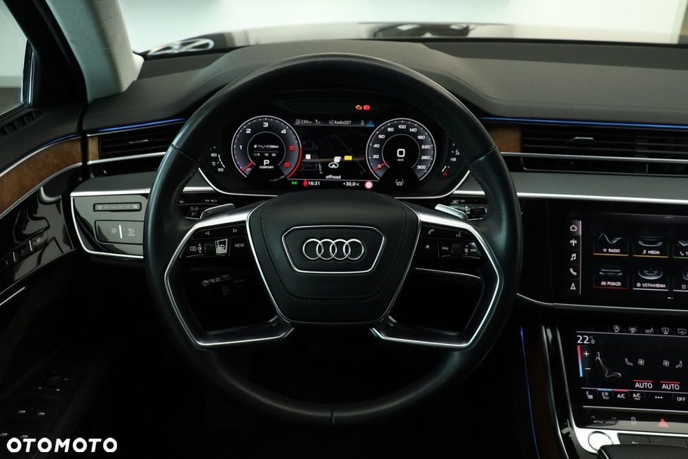Audi A8 - 24