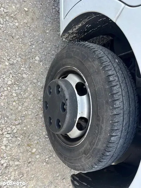 Renault Master skrzynia z windą na bliźniakach 2,3 163 KM klima - 32