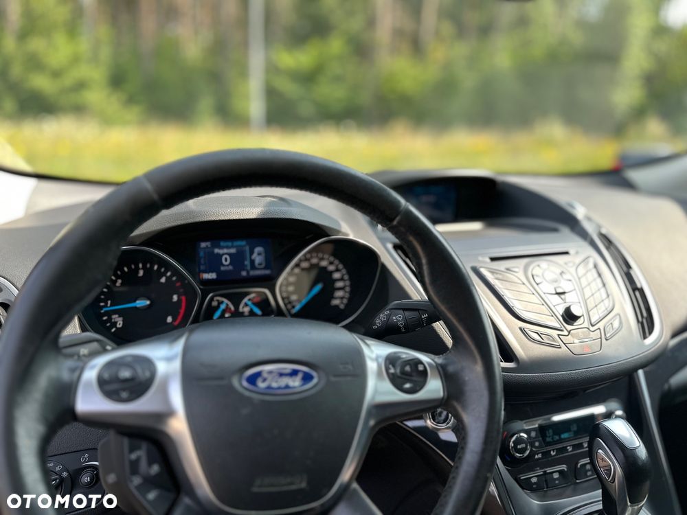 Ford Kuga 2.0 TDCi 4WD Titanium - 17