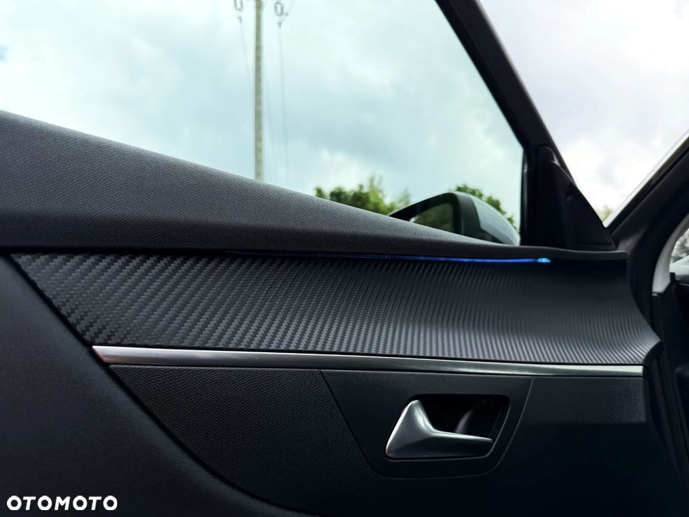 Peugeot 3008 PureTech 130 Stop & Start GPF EAT8 Allure - 34