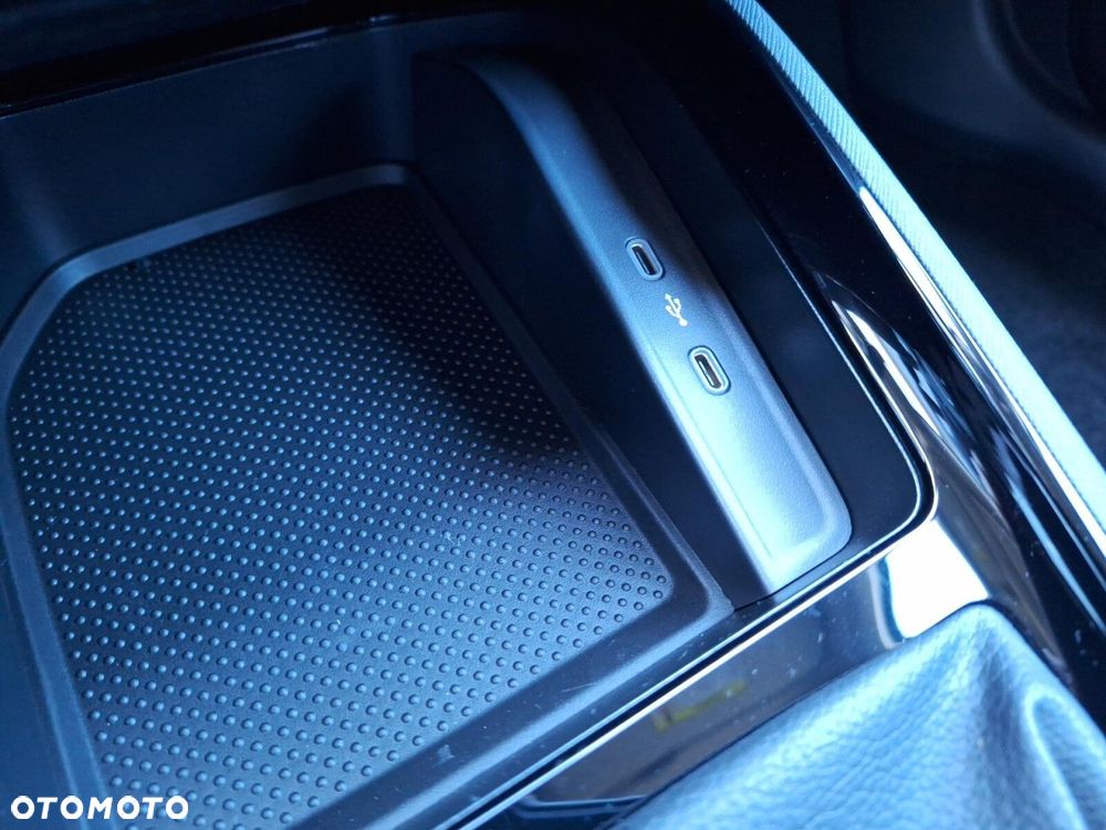 Skoda Kamiq 1.5 TSI Drive DSG - 22