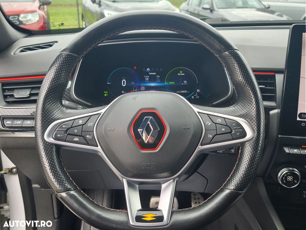 Renault Arkana E-TECH RS Line - 32