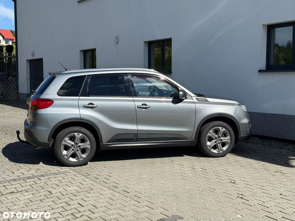 Suzuki Vitara - 11