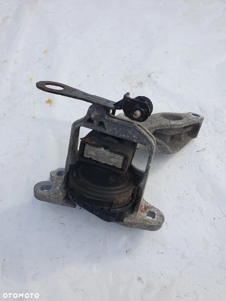 Łapa Poduszka Silnika Opel Vivaro B Renault Trafic III Talento 1.6 dci 112101360R - 1