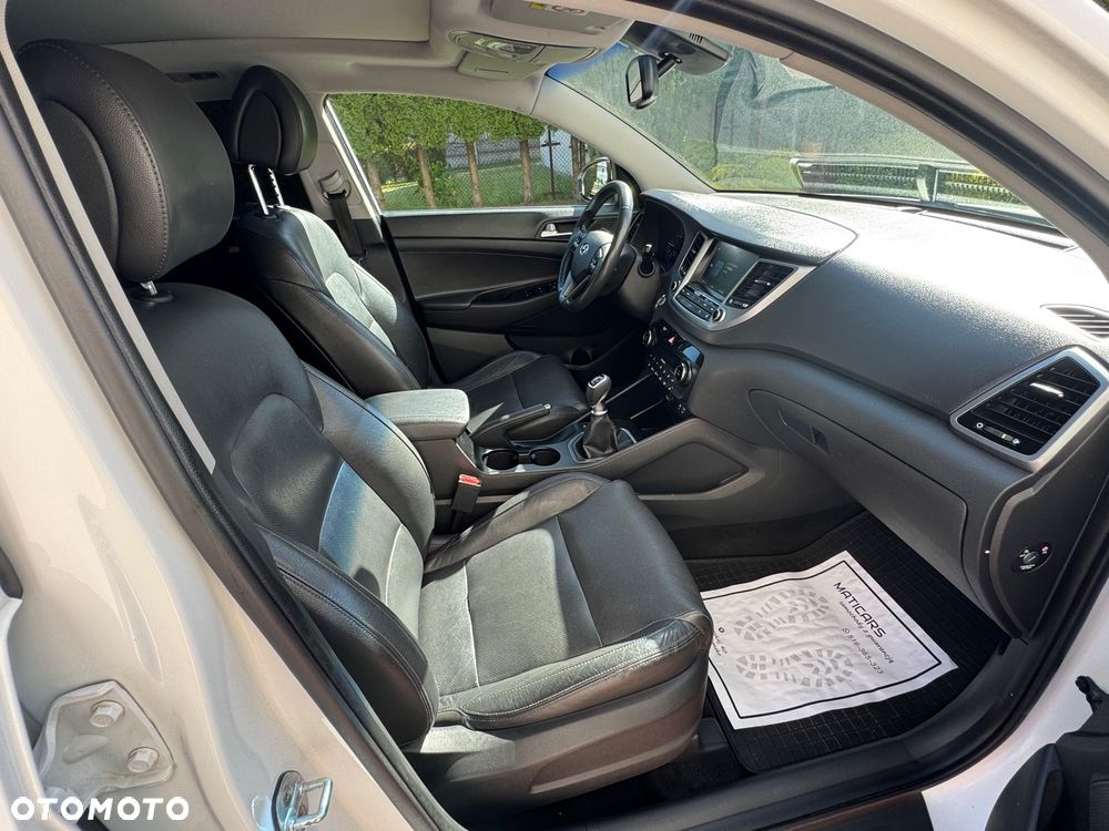 Hyundai Tucson blue 1.7 CRDi 2WD Style - 29
