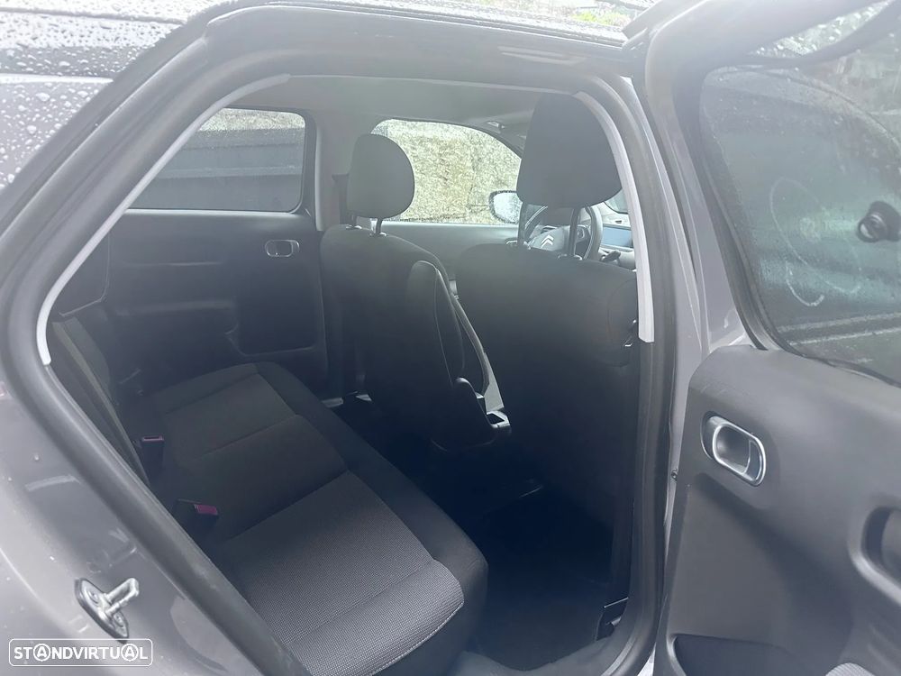 Citroën C4 Cactus 1.2 PureTech Feel EAT6 - 4