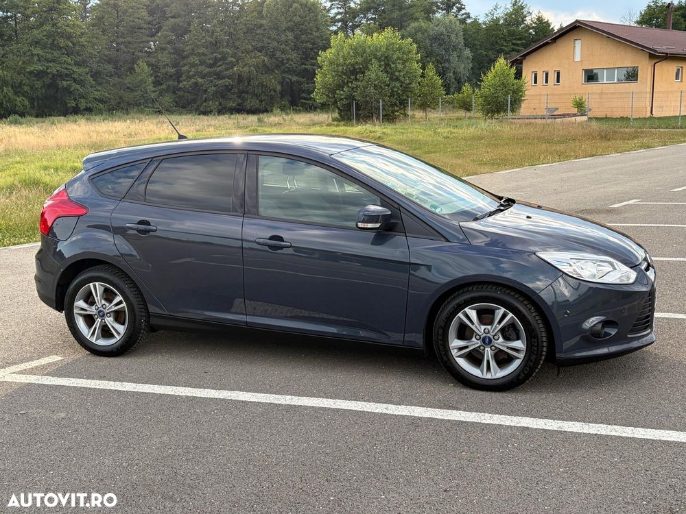 Ford Focus 1.0 EcoBoost Titanium - 11