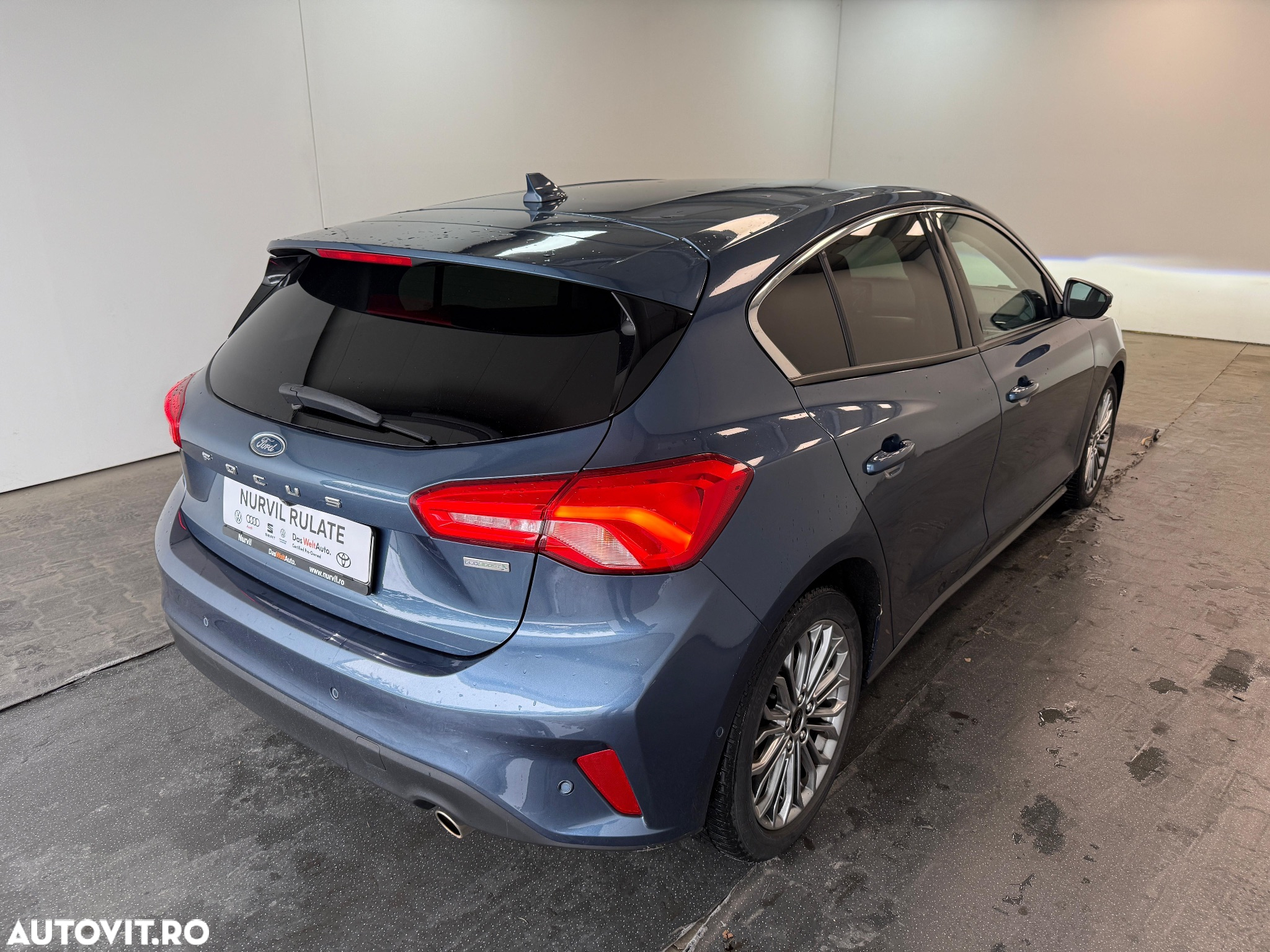 Ford Focus 1.0 EcoBoost MHEV Titanium - 12